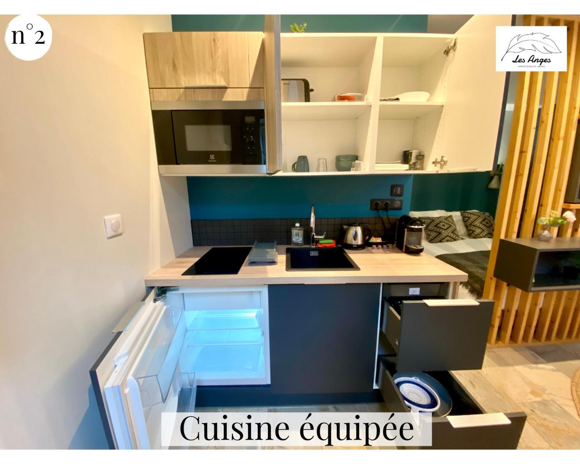 Les Anges - 6 Appartements - Place Des Heros Arras Room photo