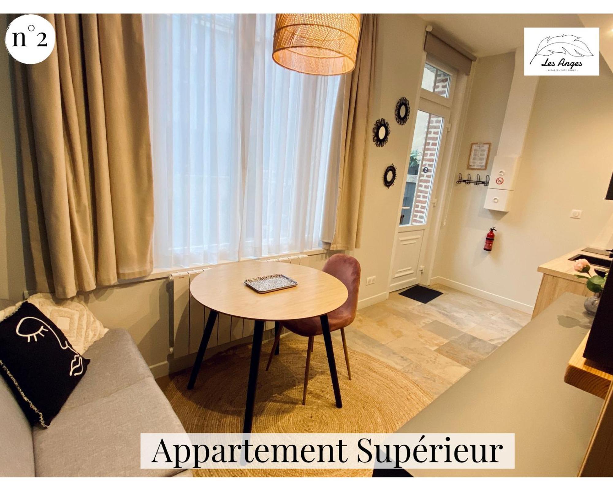 Les Anges - 6 Appartements - Place Des Heros Arras Room photo
